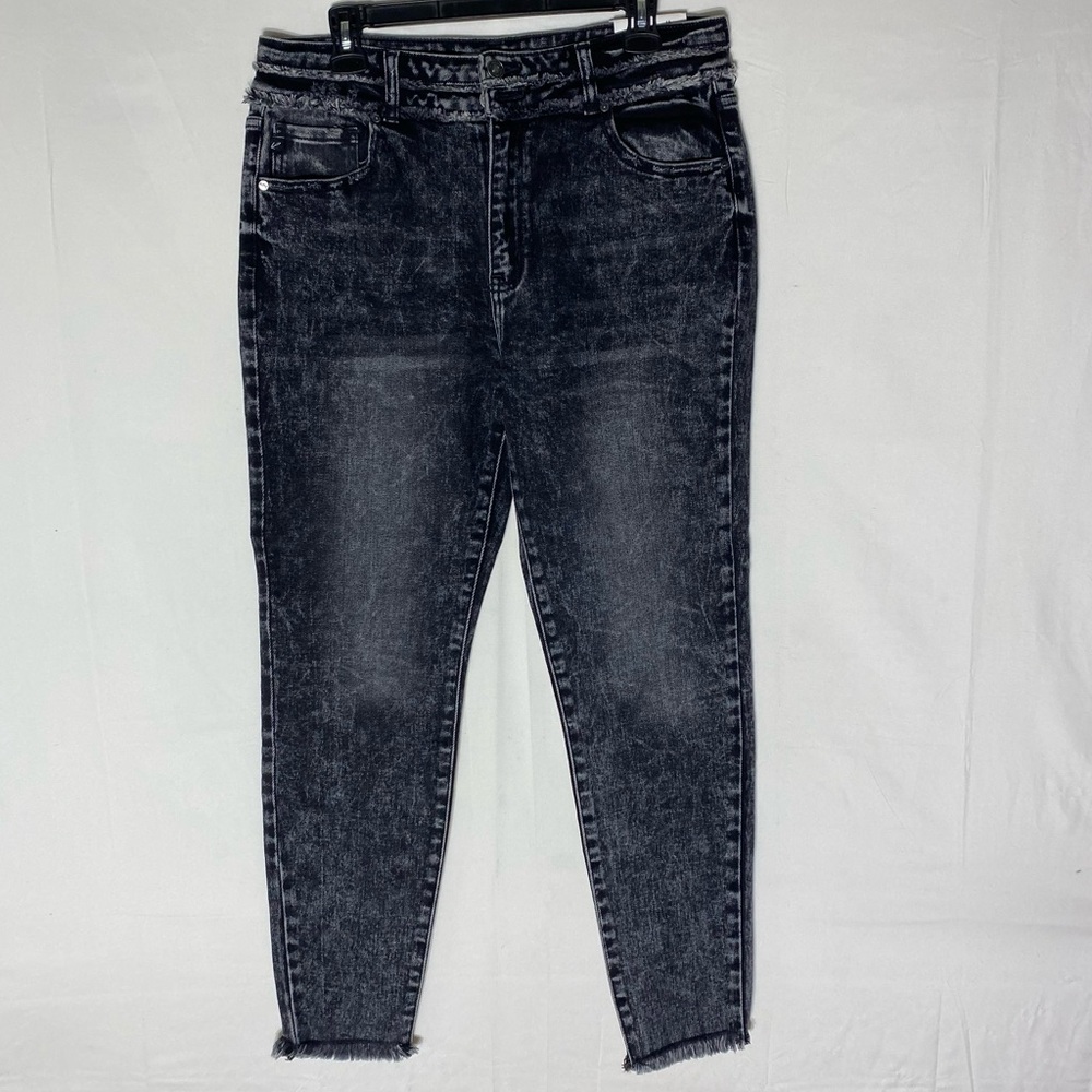 KanCan Back Acid Wash High Rise Super Skinny Raw Hem Jeans 31 NWT Retro